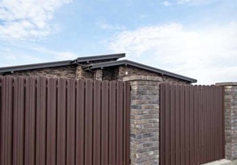 vertikali tvora tarp kolonų